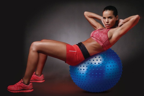 PIŁKA DO ĆWICZEŃ FITNESS BB003 65CM /BODY SCULPTURE