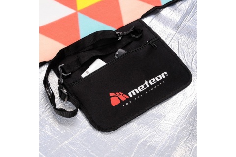 KOC PIKNIKOWY TRÓJKĄTY ROZM. 2XL 200X200CM /METEOR