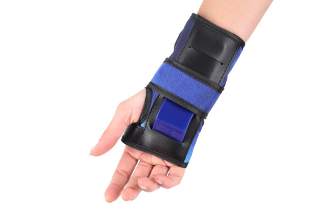 OCHRANIACZE H734 BL ROZM. S /NILS