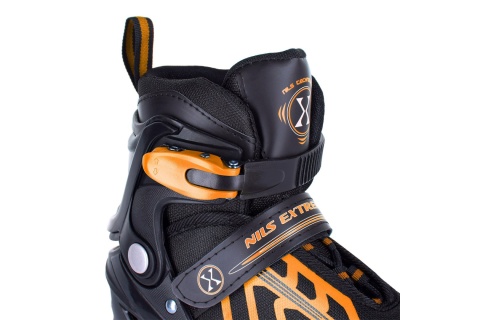 ŁYŻWOROLKI NA18812 A ROZM. M (34-38) /NILS