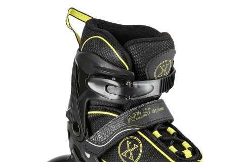 ŁYŻWOROLKI NA11008 ROZM. L (39-42) /NILS EXTREME