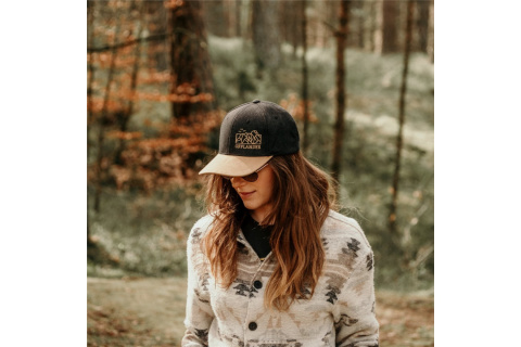 CZAPKA Z DASZKIEM SNAPBACK /OFFLANDER CZAPKA Z DASZKIEM SNAPBACK /OFFLANDER