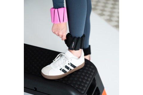 SILIKONOWE RÓŻOWE OBCIĄŻNIKI DO ĆWICZEŃ NA KOSTKI I NADGARSTKI SNK01 PINK /HMS