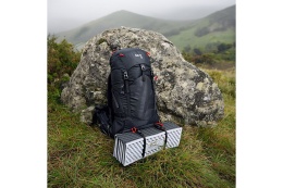 KARIMATA SKŁADANA TURYSTYCZNA Z PODBICIEM ALUMINIOWYM + XPE 195 CM CZARNA NC17103 /NILS CAMP