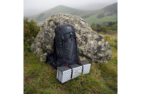 KARIMATA SKŁADANA TURYSTYCZNA Z PODBICIEM ALUMINIOWYM + XPE 195 CM CZARNA NC17103 /NILS CAMP