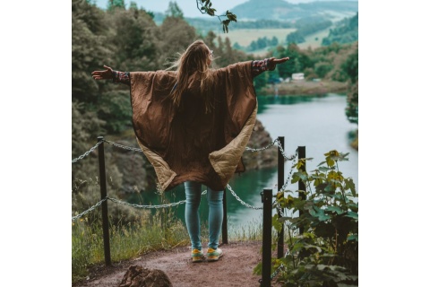 PONCZO KEMPINGOWE CIENKIE Z OGRZEWACZEM BRĄZOWE /OFFLANDER