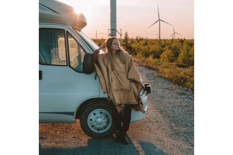 PONCZO KEMPINGOWE CIENKIE Z OGRZEWACZEM SZAMPAN /OFFLANDER