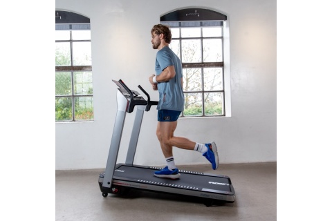 BIEŻNIA ELEKTRYCZNA RUNNER DTM400I /FLOW FITNESS