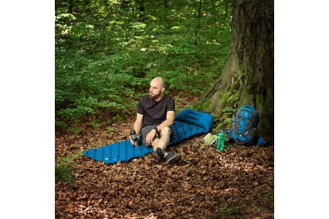 MATA TURYSTYCZNA Z POMPKĄ NC4006 T /NILS CAMP